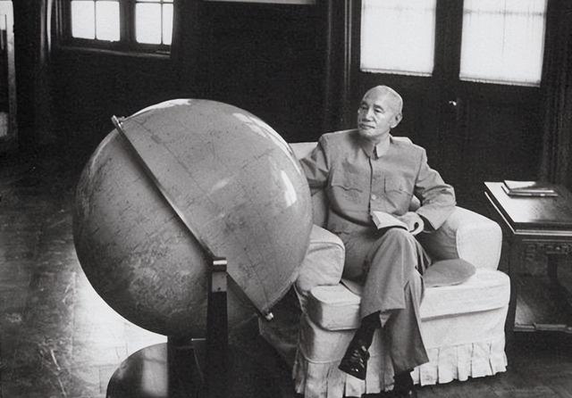 蒋介石临终遗言，道出自己不放张学良的原因，宋美龄听后潸然泪下