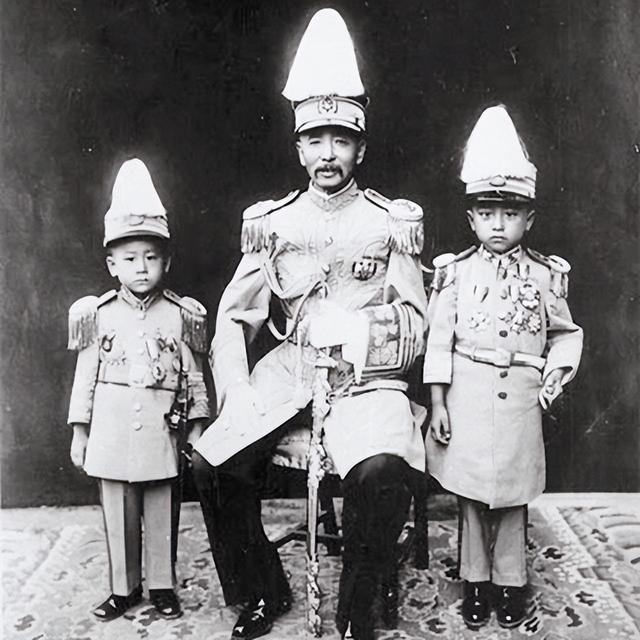 蒋介石临终遗言，道出自己不放张学良的原因，宋美龄听后潸然泪下