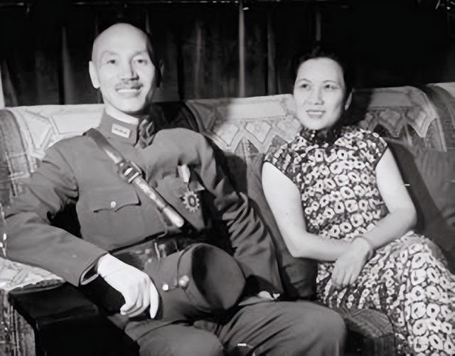 蒋介石临终遗言，道出自己不放张学良的原因，宋美龄听后潸然泪下