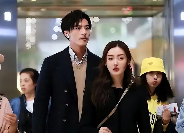 2022年“自毁前途”的10位艺人，花样作死，没有一个值得原谅