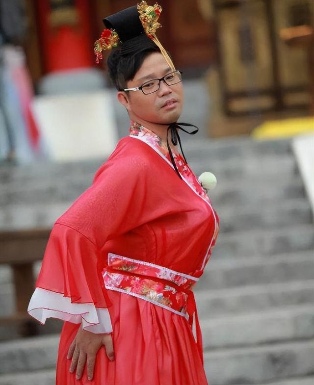 名和利，救不了“薄情寡义”的王迅