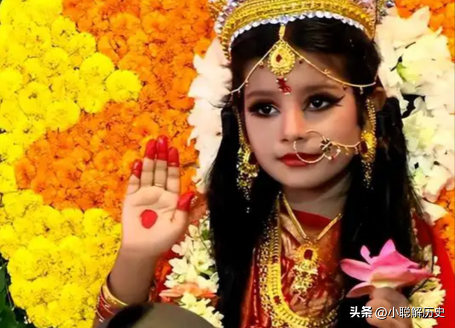 印度的神庙养妓女？被称为“神的侍女”，其实是僧侣的女奴
