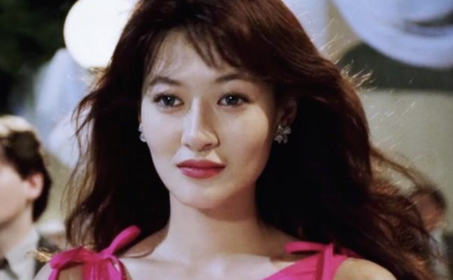 20年前，说要帮陈宝莲养儿子的曾志伟和梁家辉，如今履行承诺了吗