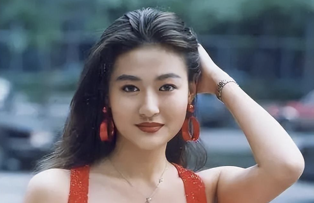 20年前，说要帮陈宝莲养儿子的曾志伟和梁家辉，如今履行承诺了吗