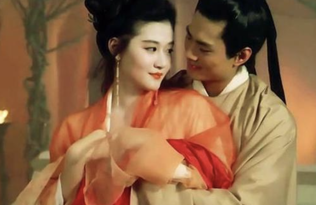 20年前，说要帮陈宝莲养儿子的曾志伟和梁家辉，如今履行承诺了吗