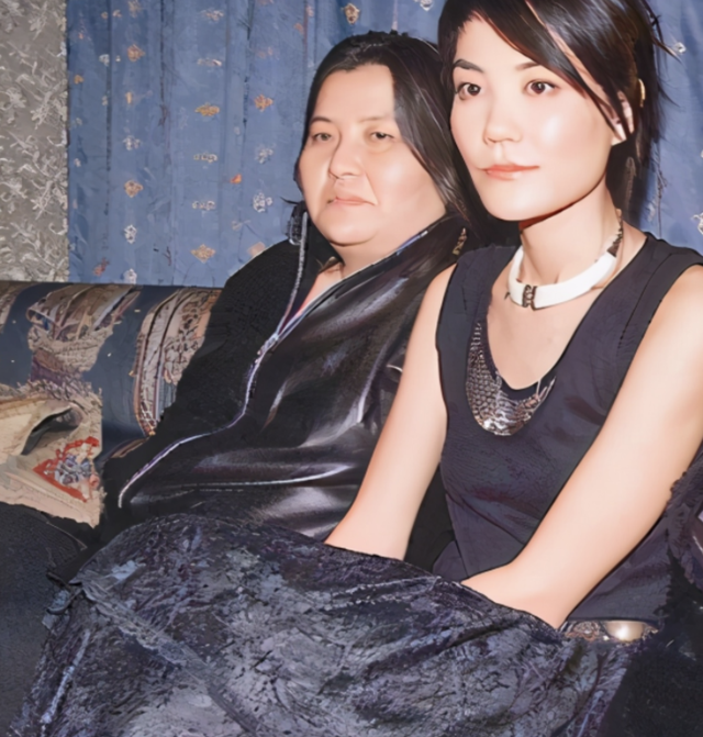 20年前，说要帮陈宝莲养儿子的曾志伟和梁家辉，如今履行承诺了吗