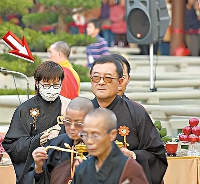 11对丁克的港星明星，各有各的心酸，两位背叛原配偷偷生子