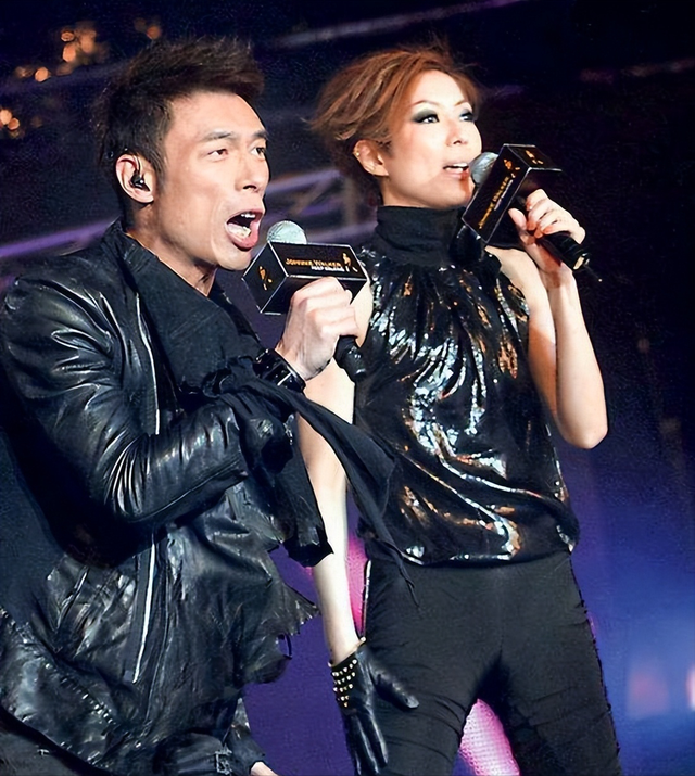 11对丁克的港星明星，各有各的心酸，两位背叛原配偷偷生子