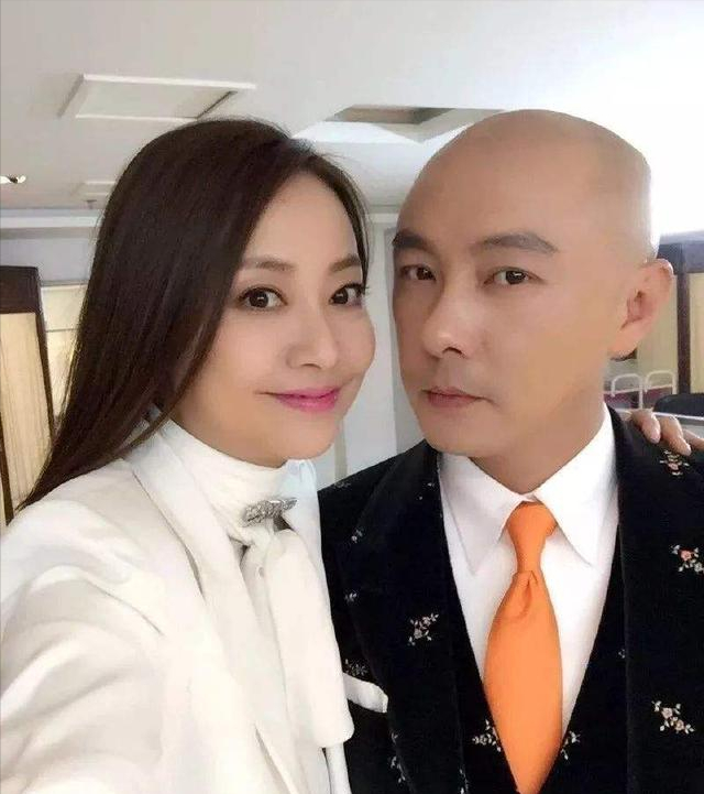 11对丁克的港星明星，各有各的心酸，两位背叛原配偷偷生子