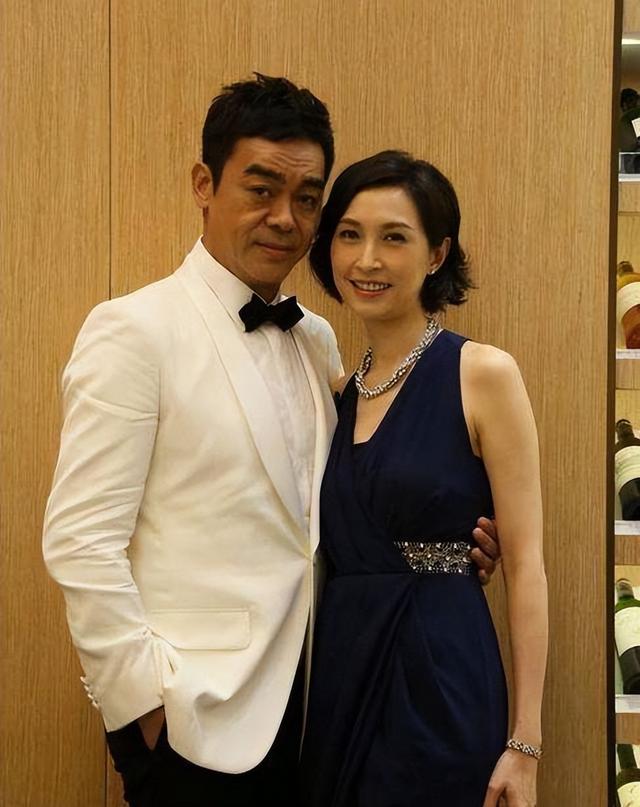 11对丁克的港星明星，各有各的心酸，两位背叛原配偷偷生子