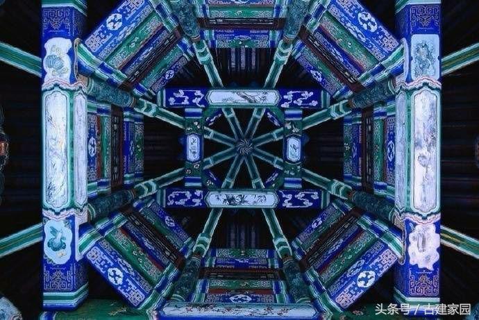 1526523352584769c3eb0e5