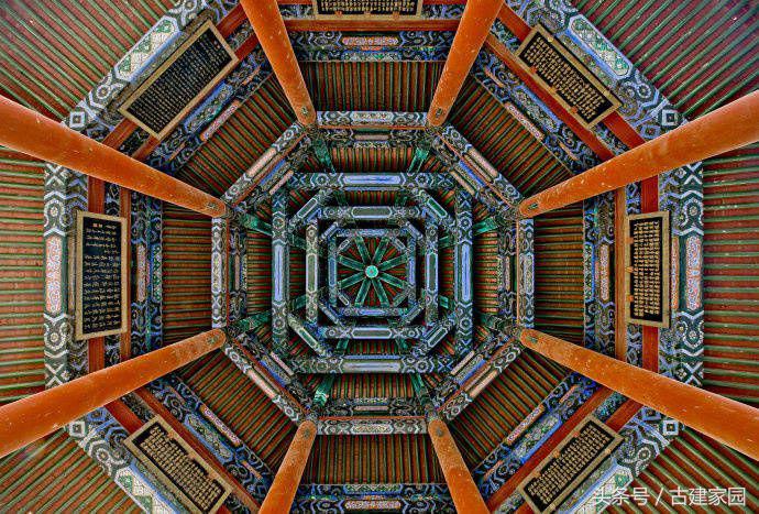 1526523352446f930a94d87