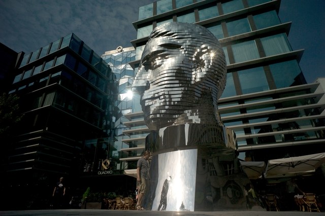 53e60000f95761e27319