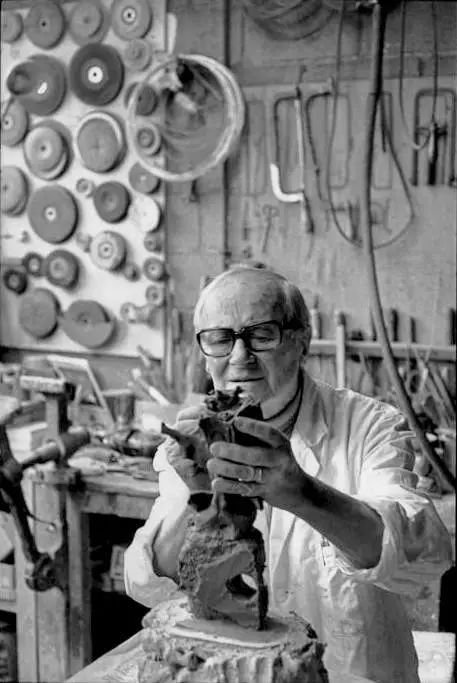 15243619563284558457ec4