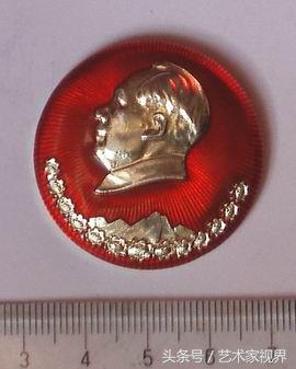 1525528318585c5b1b85855