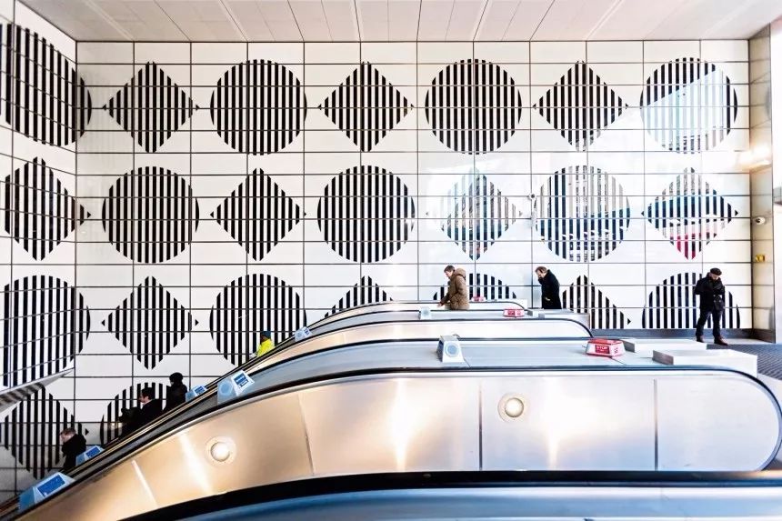 15241864273383a101bb570