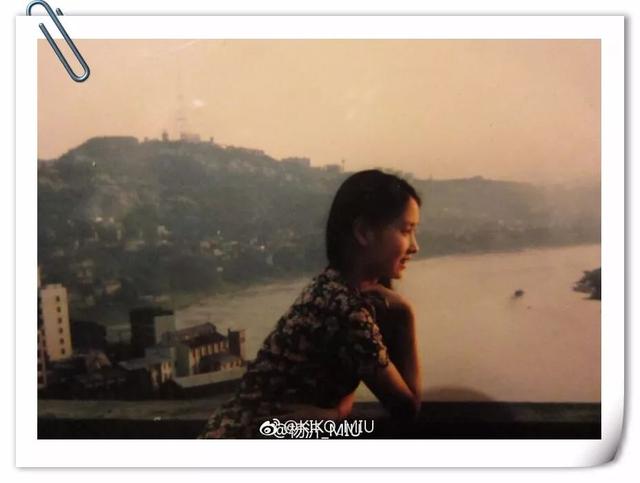 5b3f00008c989febb3f3