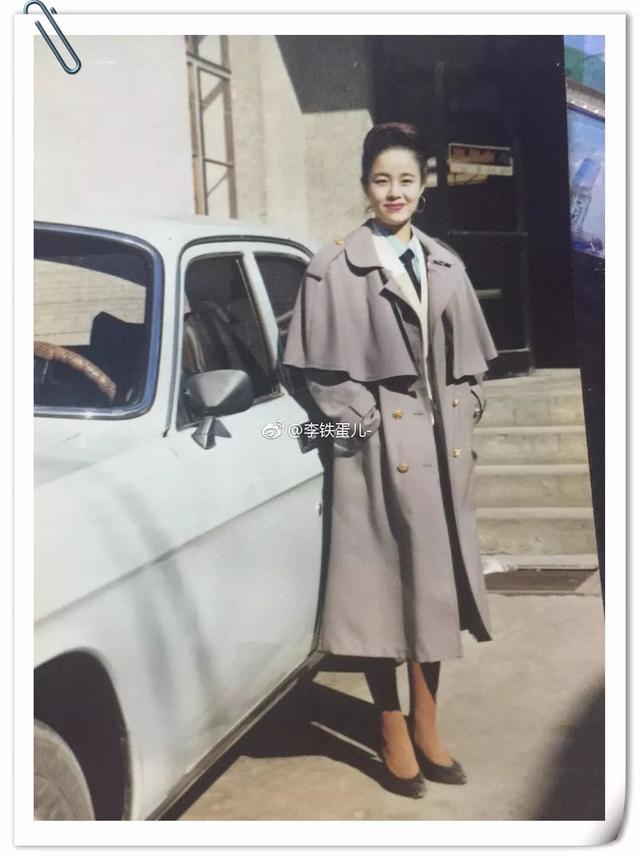 5b3f00008c9ae27dcc99