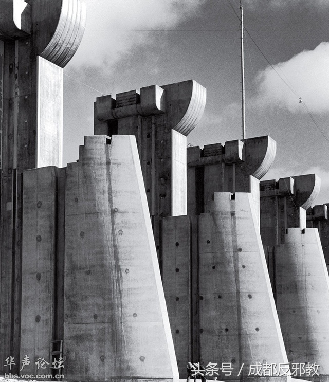 152703979133886890b01f4