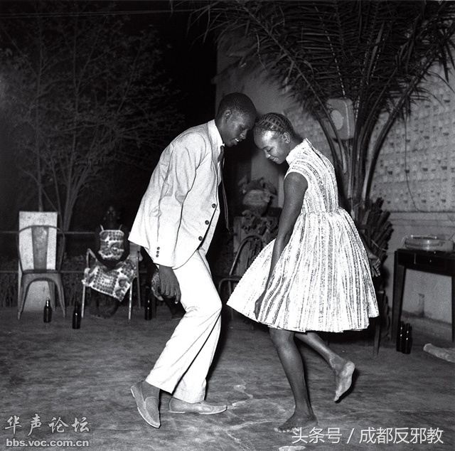 15270398443932f9e2f81d7