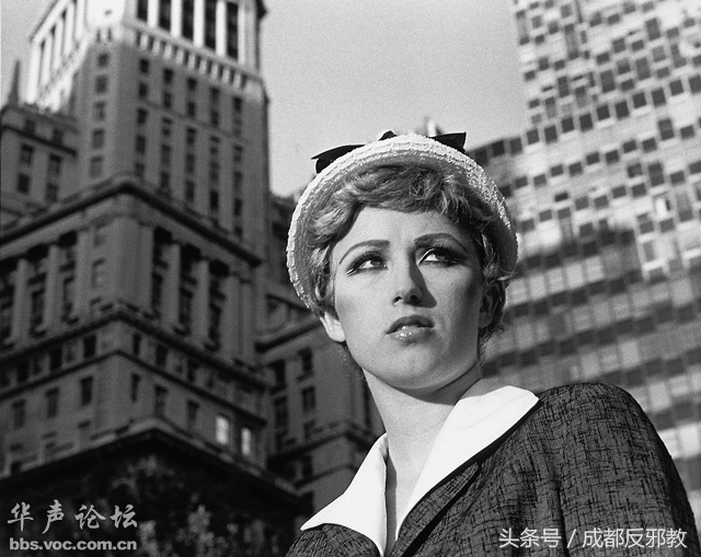 152703985333669a17cb9da