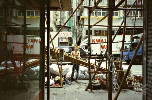 835a000830142e877b16