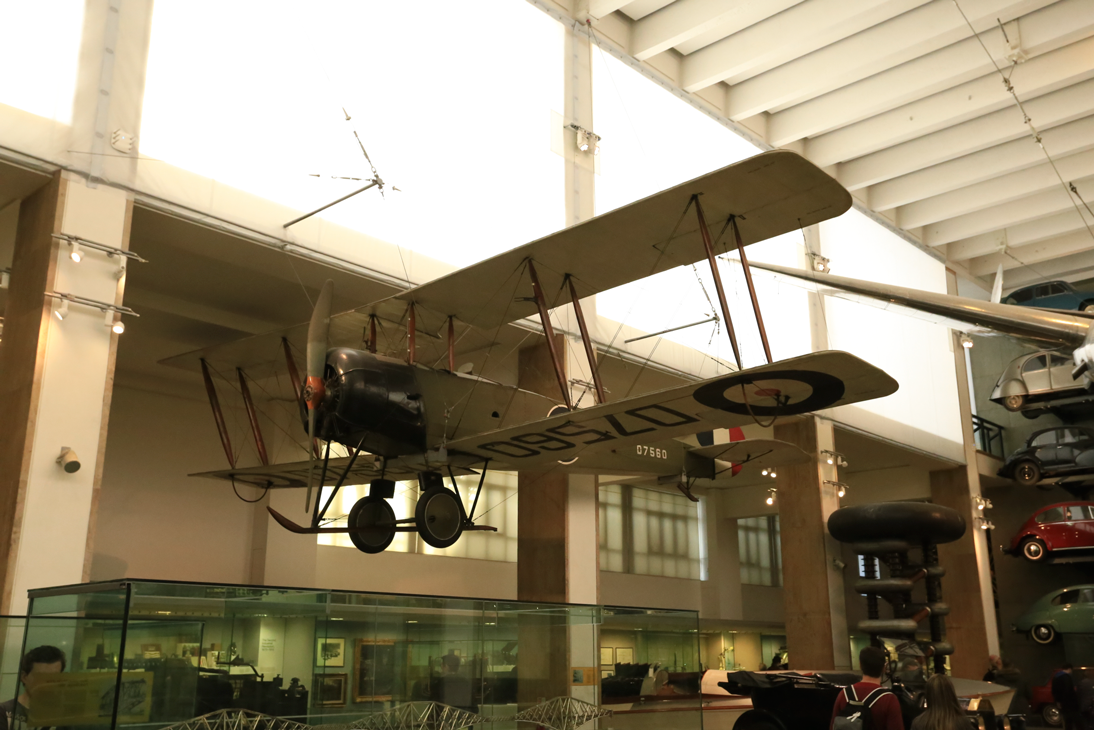 1526608754831ec4aefad56