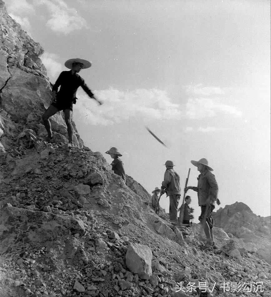 1526471506267cacc9c3fdd