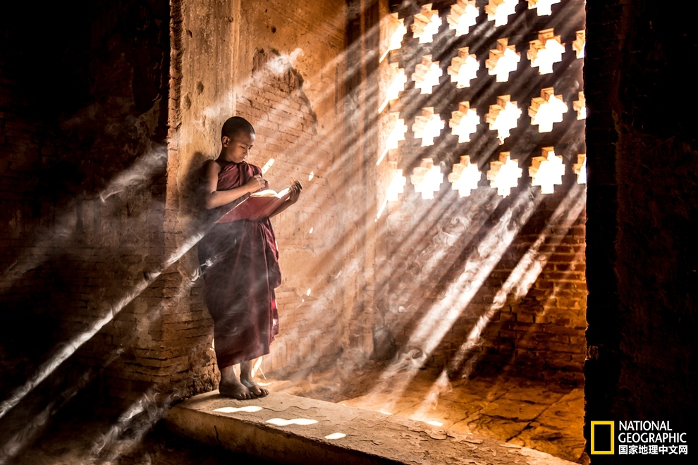 1522218816108d3808a2c99