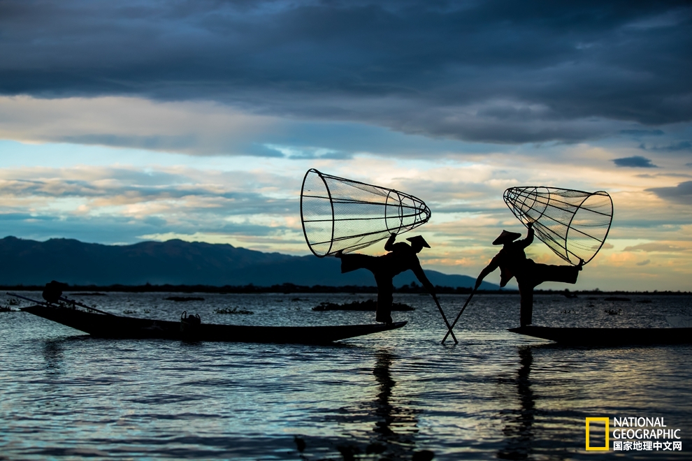 1522218816796e5defa1b1e