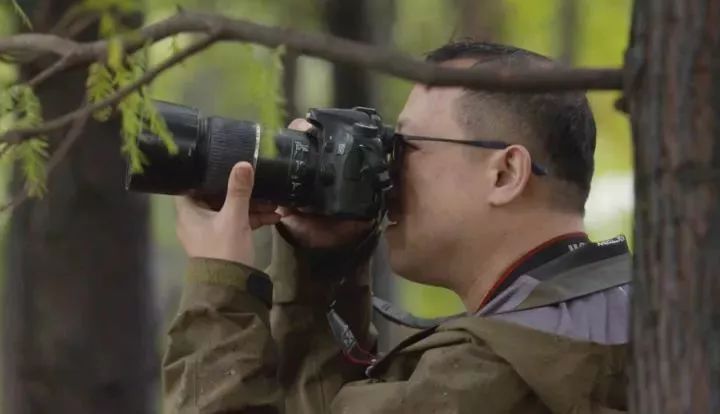 1528086576988917568efb8