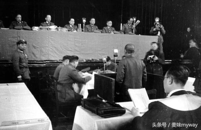 1525655601613ddf98808c2