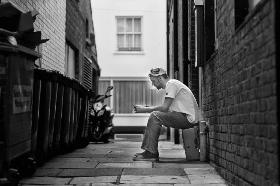 1530011559479978586d733