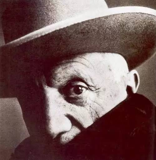 1527456049031812b3cec75