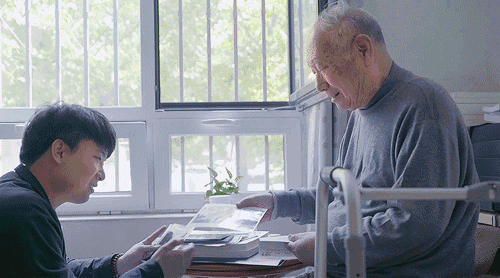 1529443814057a1f0037a92