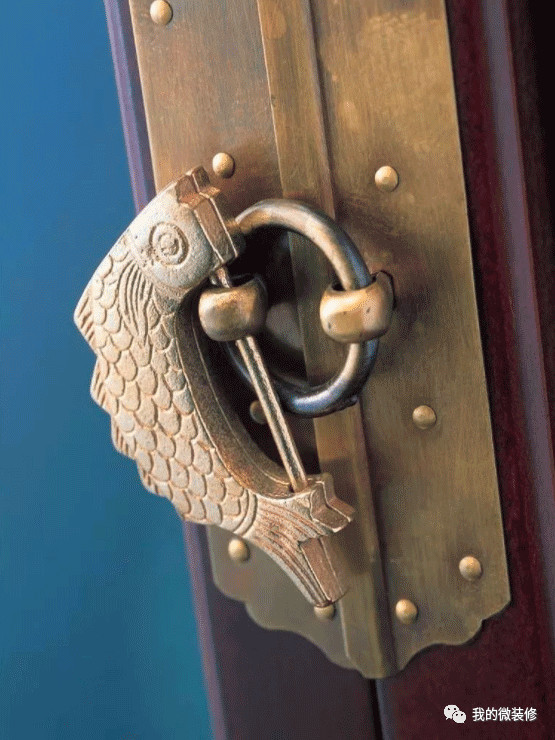 15296568405995b11fc99e4