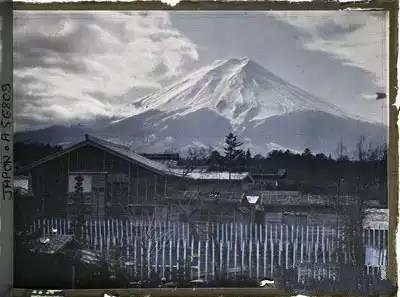 1522374187250b698d3ab01