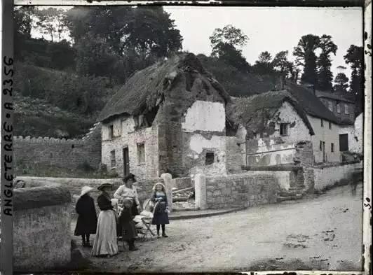 1522374362893949838239d