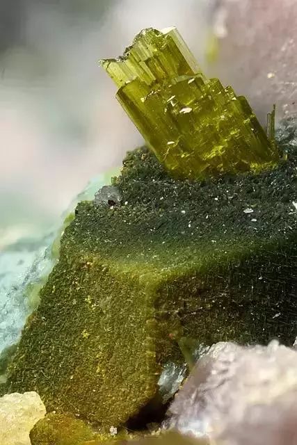 15293576887910a07c84afd