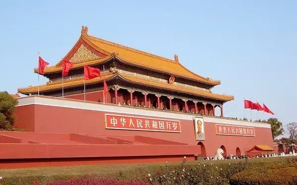 1528013255227f3a64a5a21