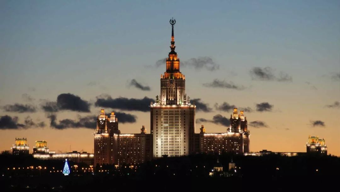 152757378704003636527b1