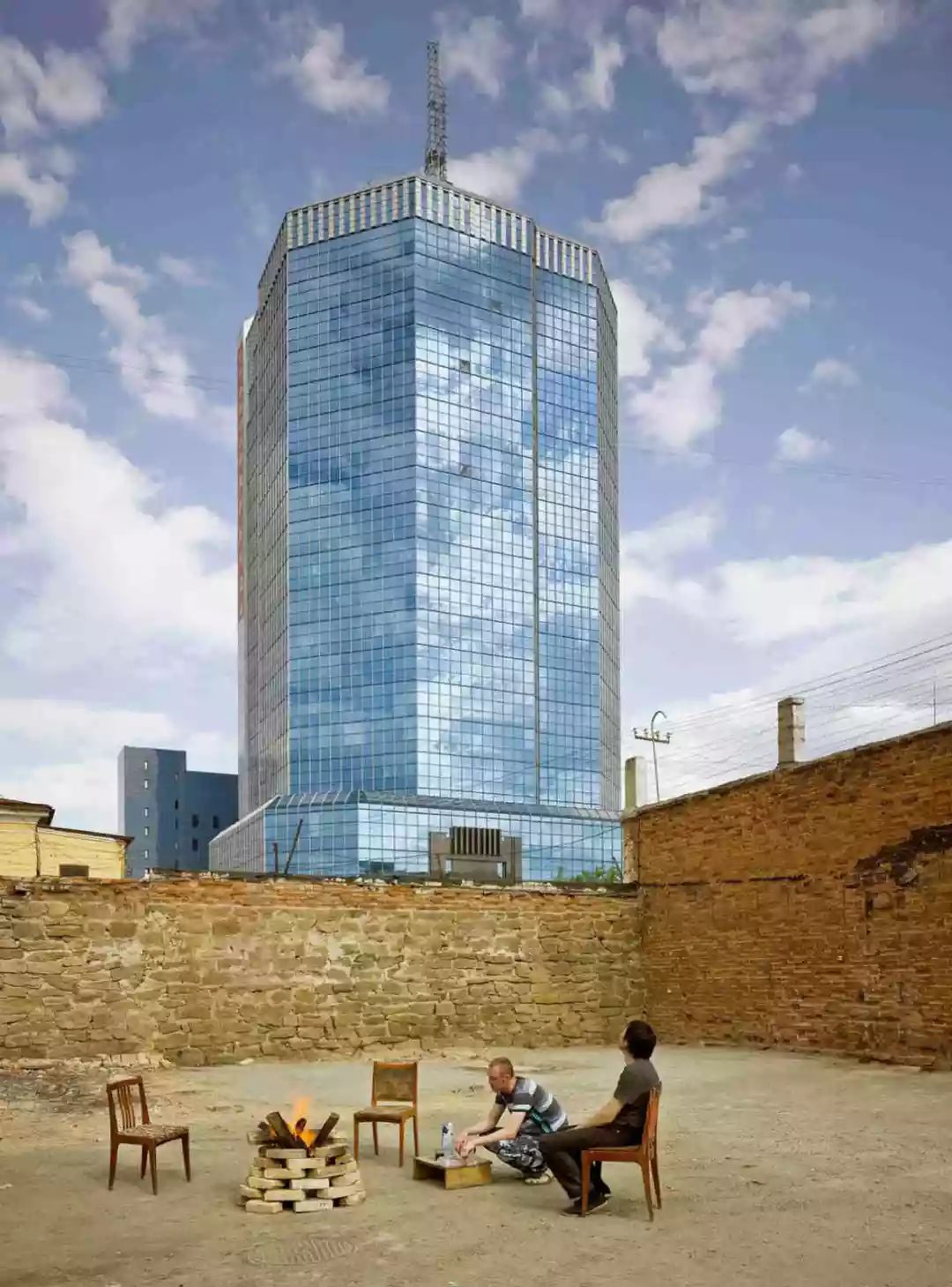 1527573794071ba4adf4a93