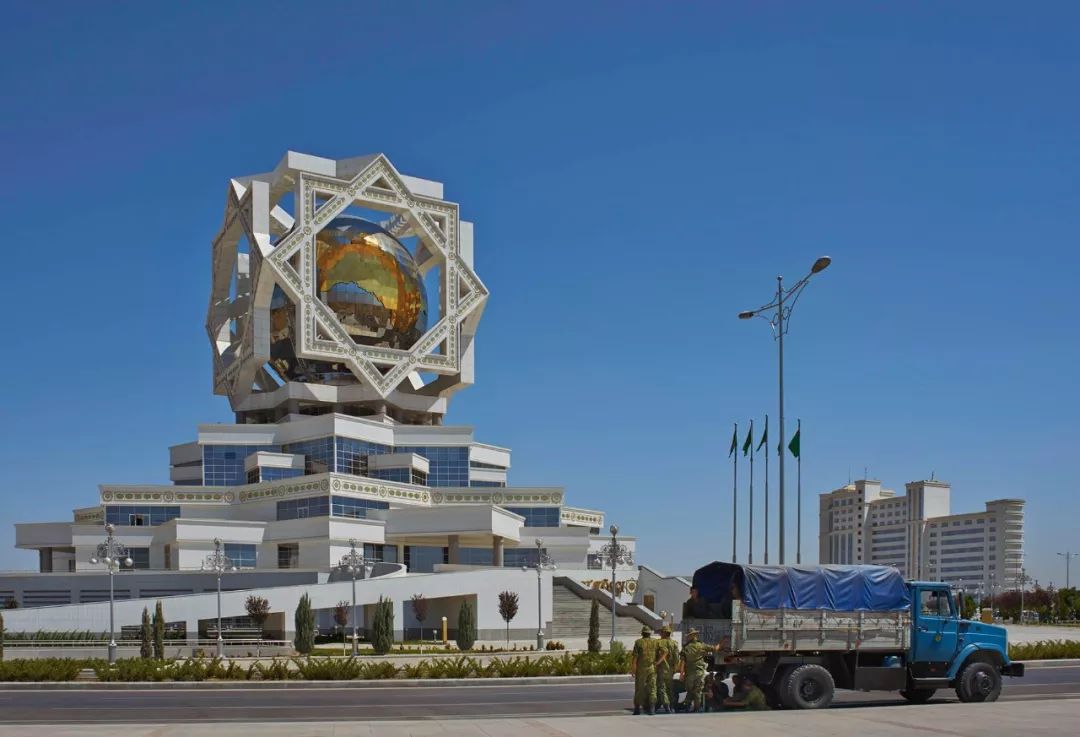 1527573801656d0458cb6f5