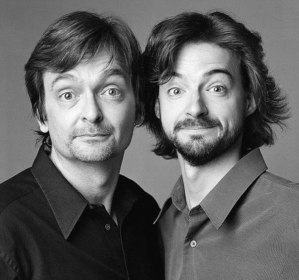 1538748360752f557feee57