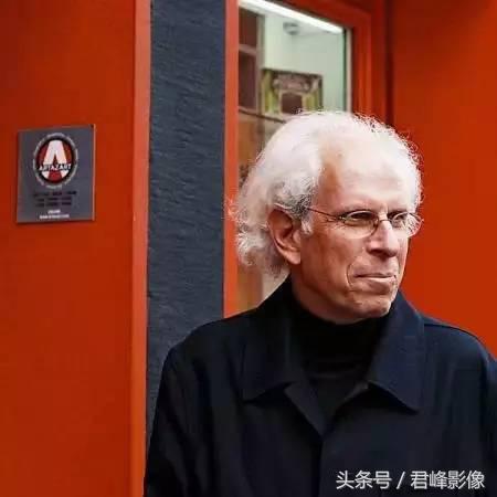 1536574993624bd97097a0a