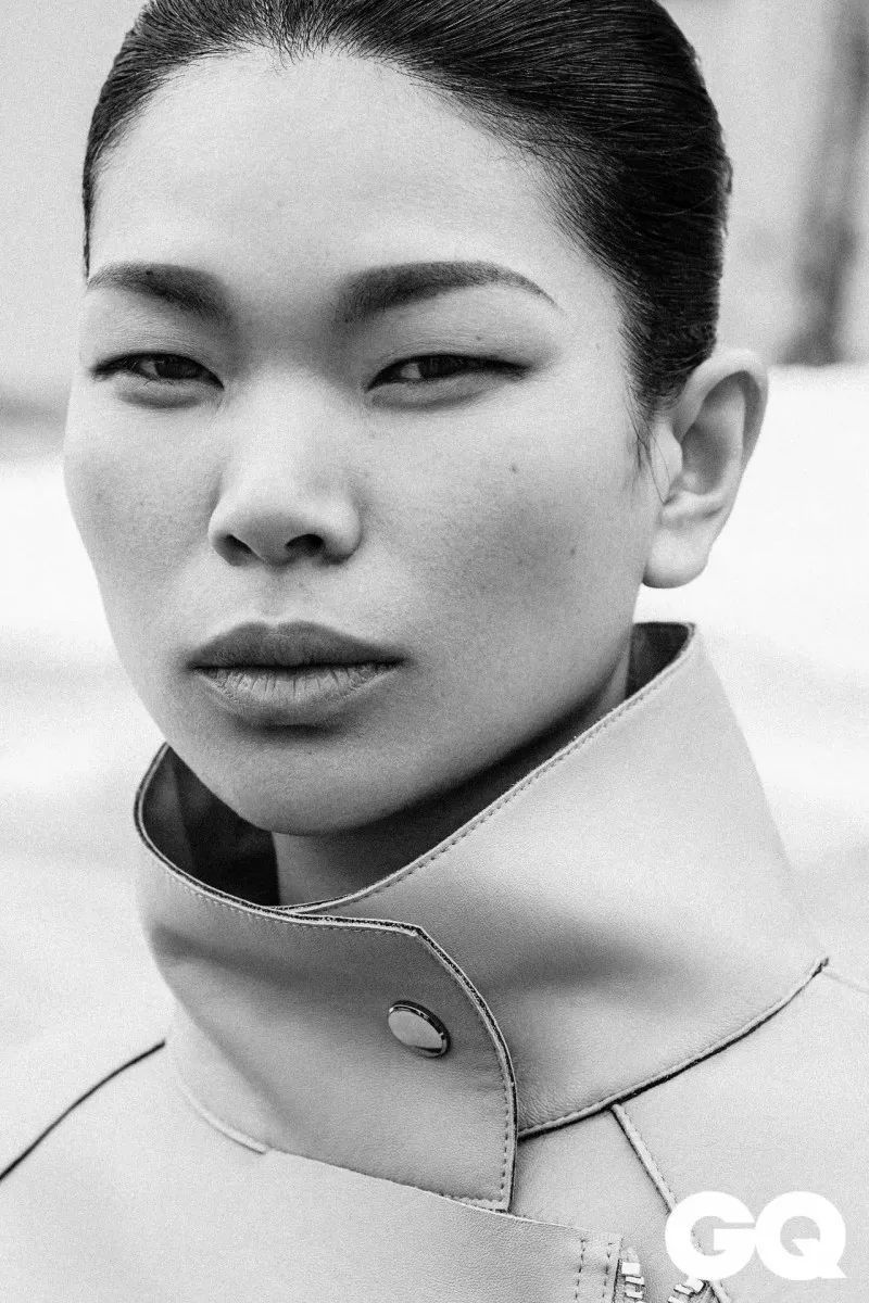 1525512634678bd8cbead0b