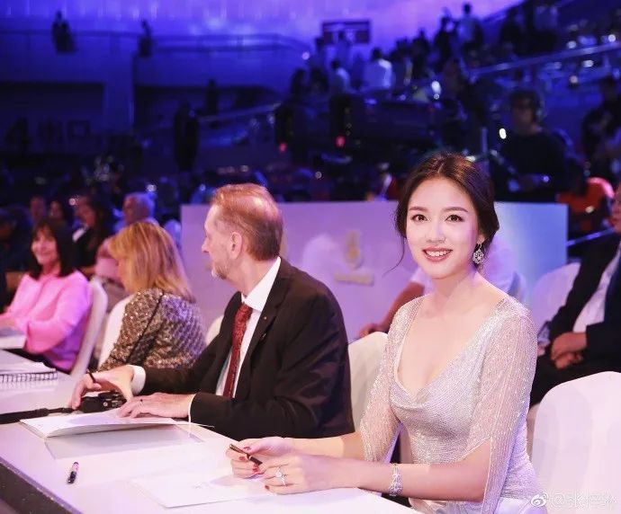 152551263474596656fd37c