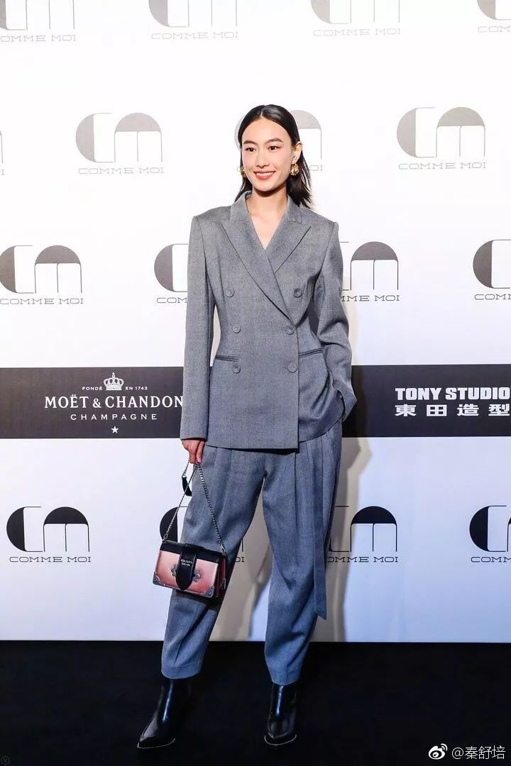 15255126348000daa78ee1a