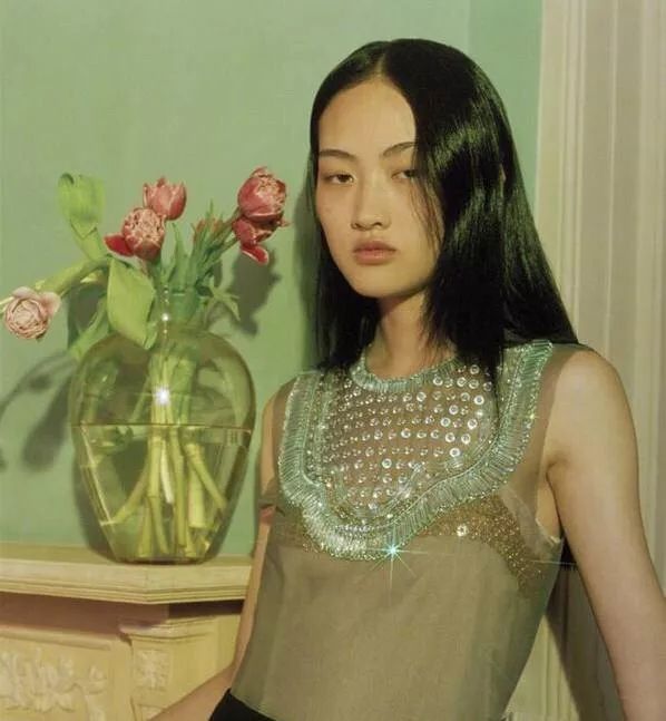 15255126348667c7b873720