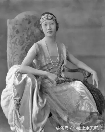 5b4a00060eea7da346a1